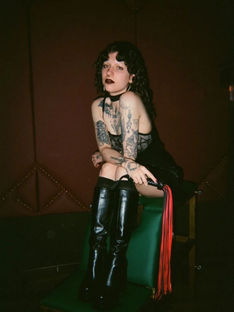 Anaïs Domar – Domina in Berlin