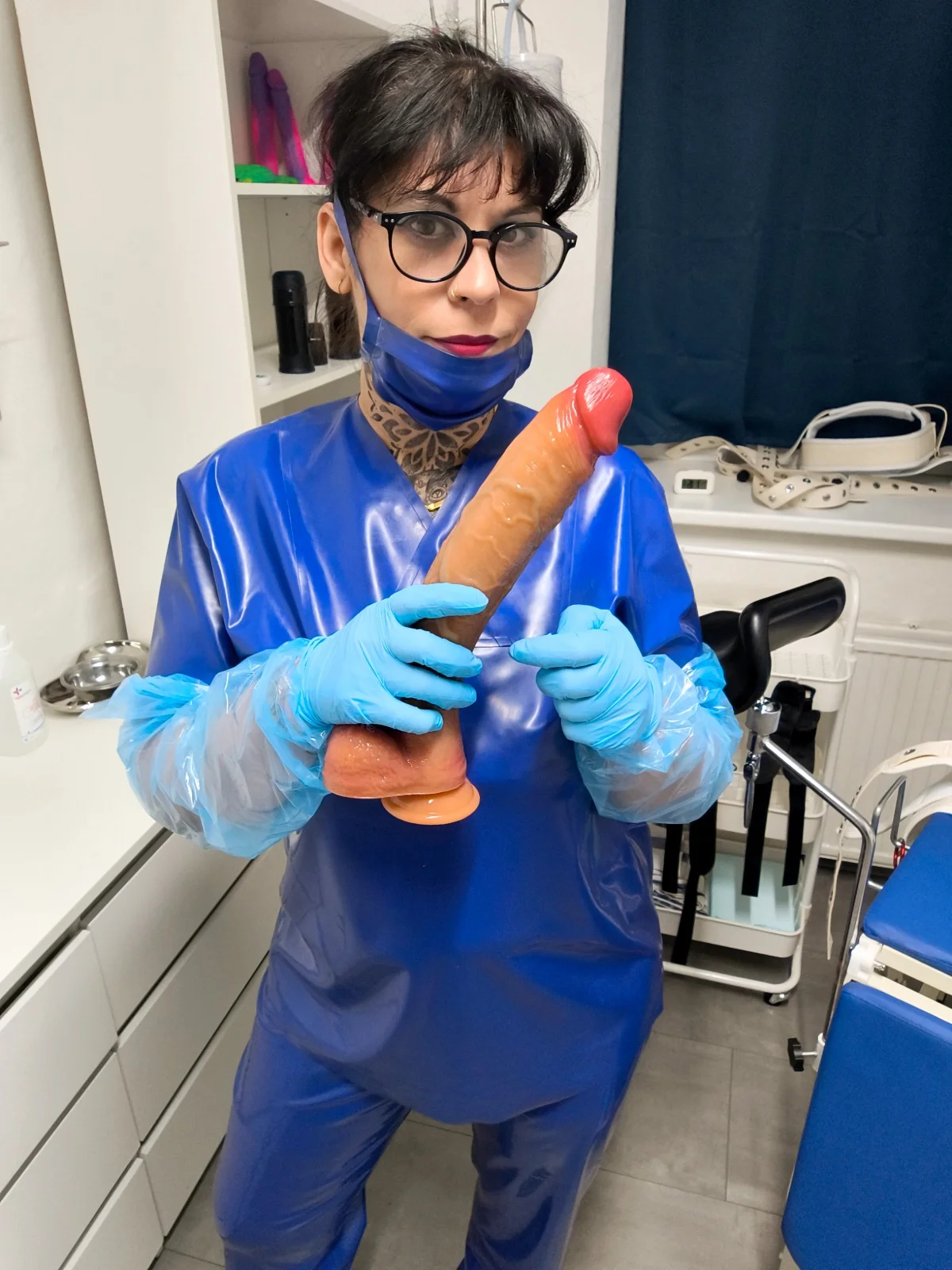 Frau Doktor Carmen